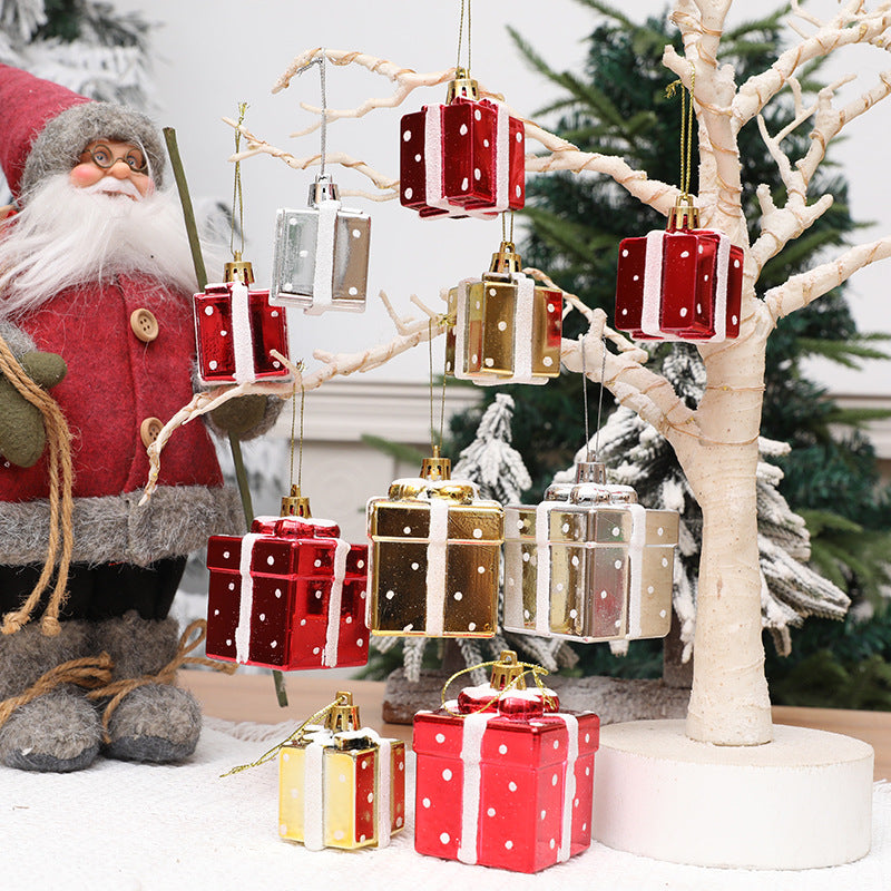 New cross-border wholesale Christmas tree ornaments, bright painted gift packs, red Christmas pendants, charms