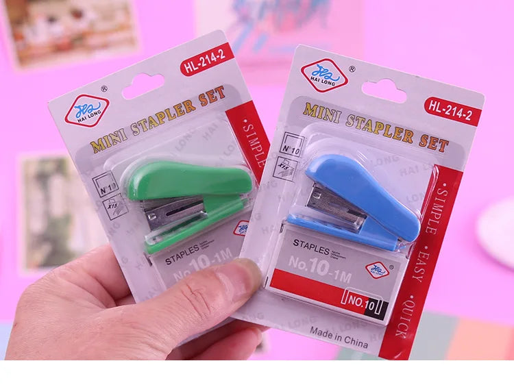 1Set Random Color Mini Size Stapler Set Solid Office Stationery Student Use For No. 10 Staples