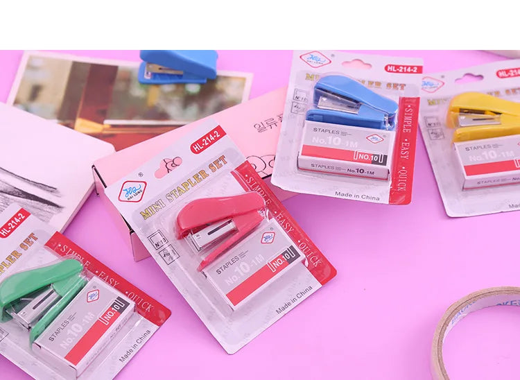 1Set Random Color Mini Size Stapler Set Solid Office Stationery Student Use For No. 10 Staples
