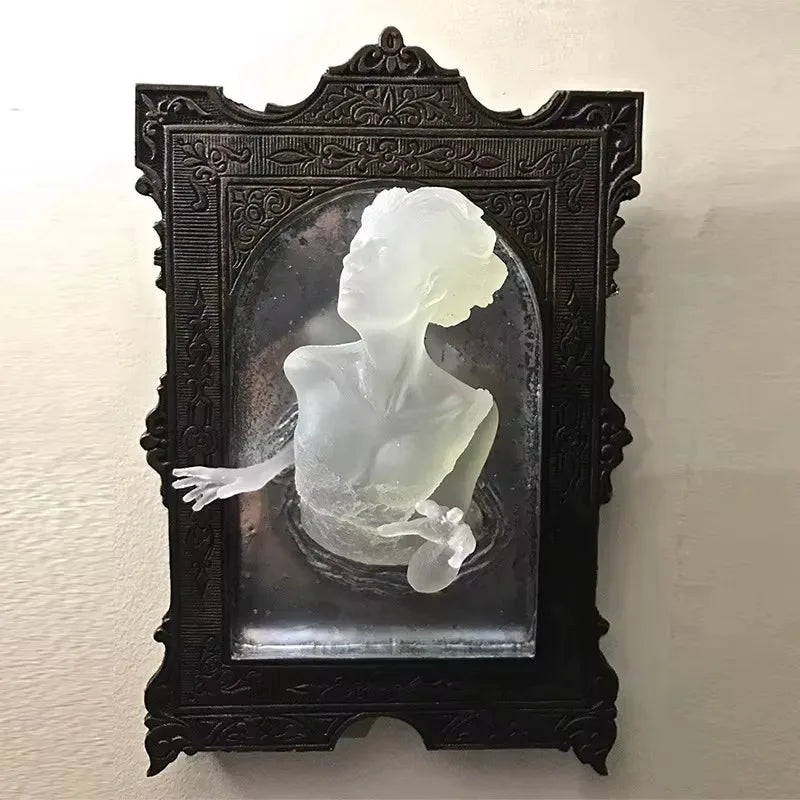 Halloween Ghost in The Mirror Wall Sculpture Horror Devil's Hand Luminous Resin Crafts Statue Creative Home Photo Frame