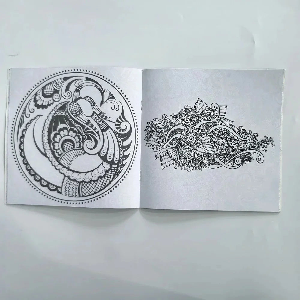 1PCS 24 Page Mandala Flower Coloring Book Casual Hand Drawn Graffiti Art Leisure Book，Essential for parent-child education